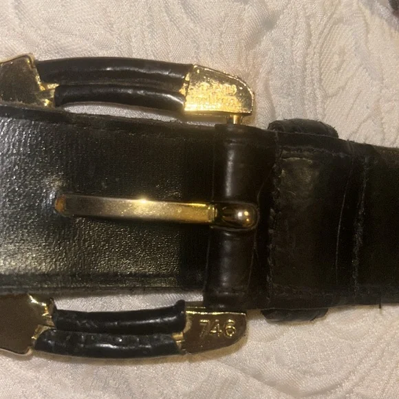 Gorgeous Avignon genuine leather black belt with leopard  display picture 3